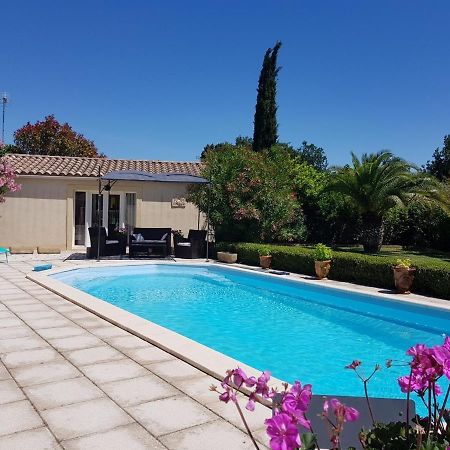 Chambre D Hotes A 4 Kms D Uzes " Chez Nadou " Arpaillargues-et-Aureillac Buitenkant foto